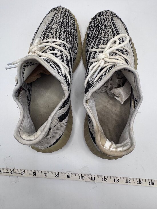 Adidas Yeezy Boost 350 V2 Sz 11 Men Zebra Sneakers Shoes SPLY-350 main image 2